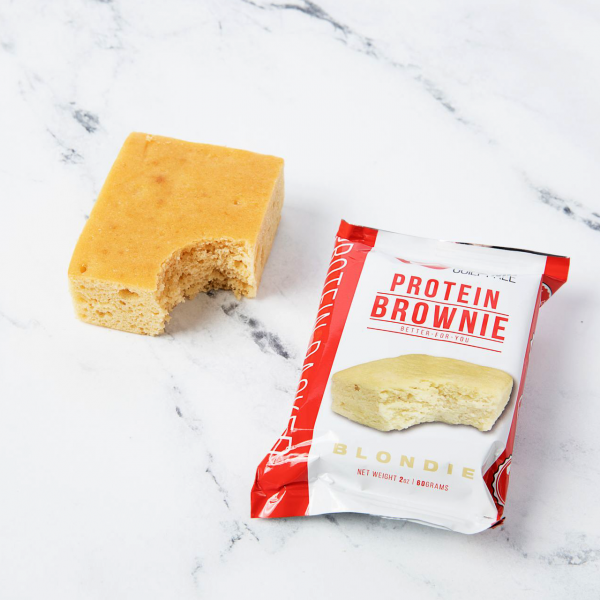 Vanilla Blondie Protein Brownie