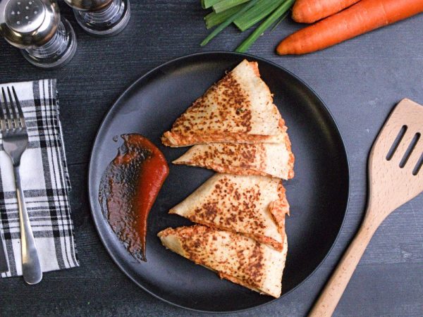 Clean Eats Meal Prep Chicken Parm Quesadilla