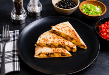 Breakfast Chicken Sausage Quesadilla Breakfast Chicken Sausage Quesadilla