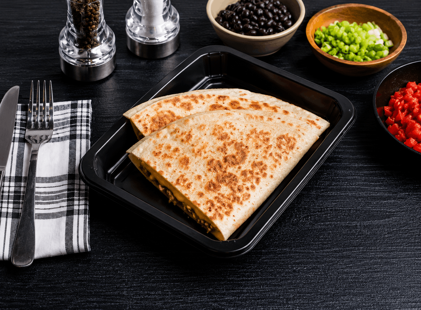 Start your day strong with fluffy whole eggs and savory chicken sausage, topped with melted low-fat cheddar cheese and wrapped in a soft flour tortilla. Finished on the flat top for a perfectly golden exterior and warm, satisfying flavor in every bite.