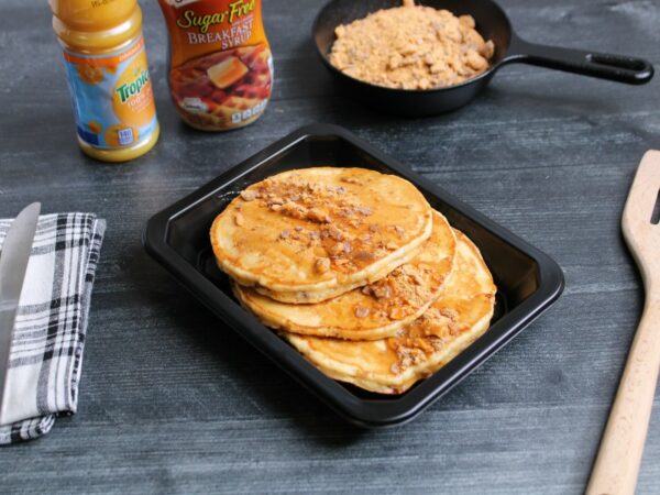 Clean Eats Meal Prep Butterfinger Pancakes