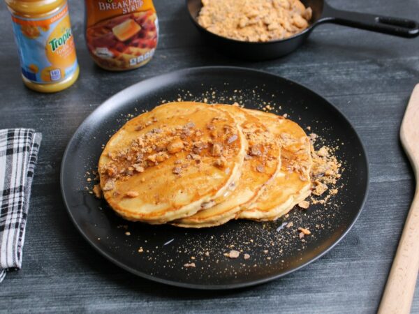 Clean Eats Meal Prep Butterfinger Pancakes
