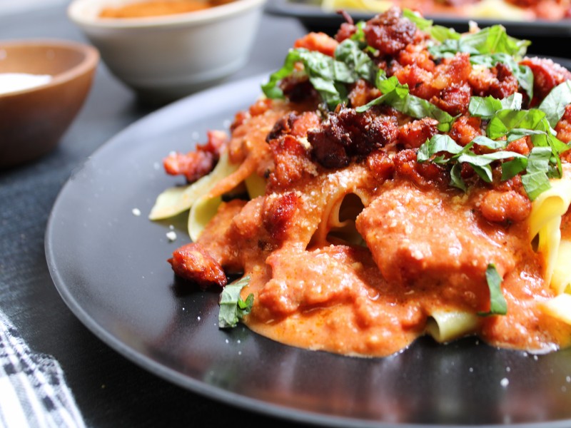 Vodka Sauce Con Chorizo